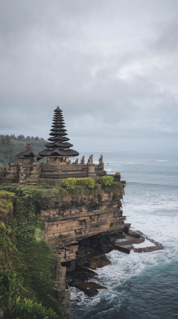 Sunset Chasing: Uluwatu, Bali, Indonesia